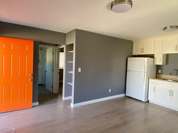 824 W 110th St, Los Angeles, CA 90044