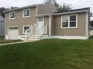 68 Haven Ter, Parlin, NJ 08859