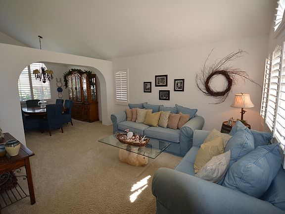 3rd image of 15116 Camphor Way