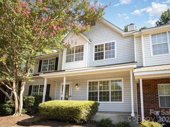 9123 Charminster Ct, Charlotte, NC 28269