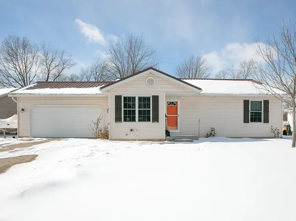803 Heritage Dr, Middlebury, IN 46540