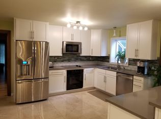 13402 Elm Ln, Prospect, KY 40059