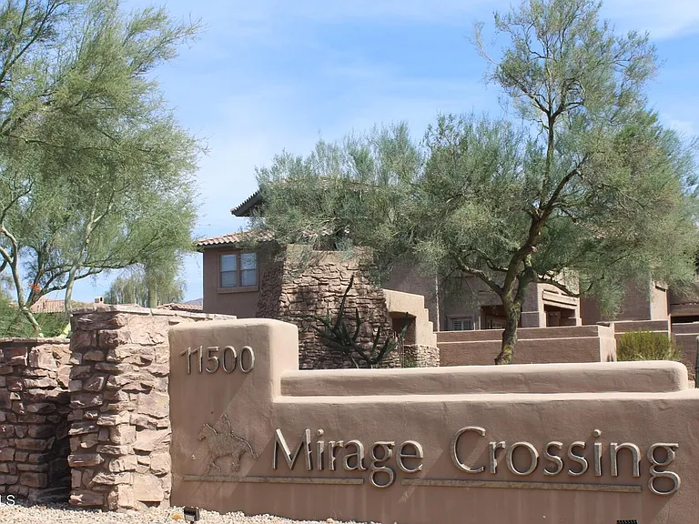 11500 E Cochise Dr #1010 — Photo 40