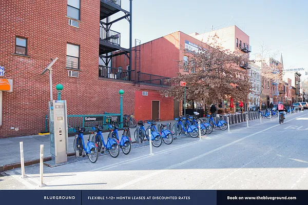 Rented by The Blueground | media 95