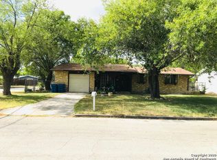 5201 Borchers Dr, Kirby, TX 78219