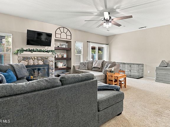 3rd image of 45344 Tiana Rose St