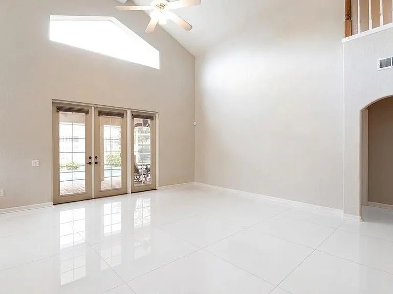 7903 Saint Giles Pl — Photo 14