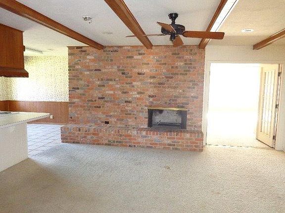 2nd image of 6301 Winifred Dr