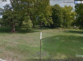 Olsen Ln, Clinton, NJ 08809