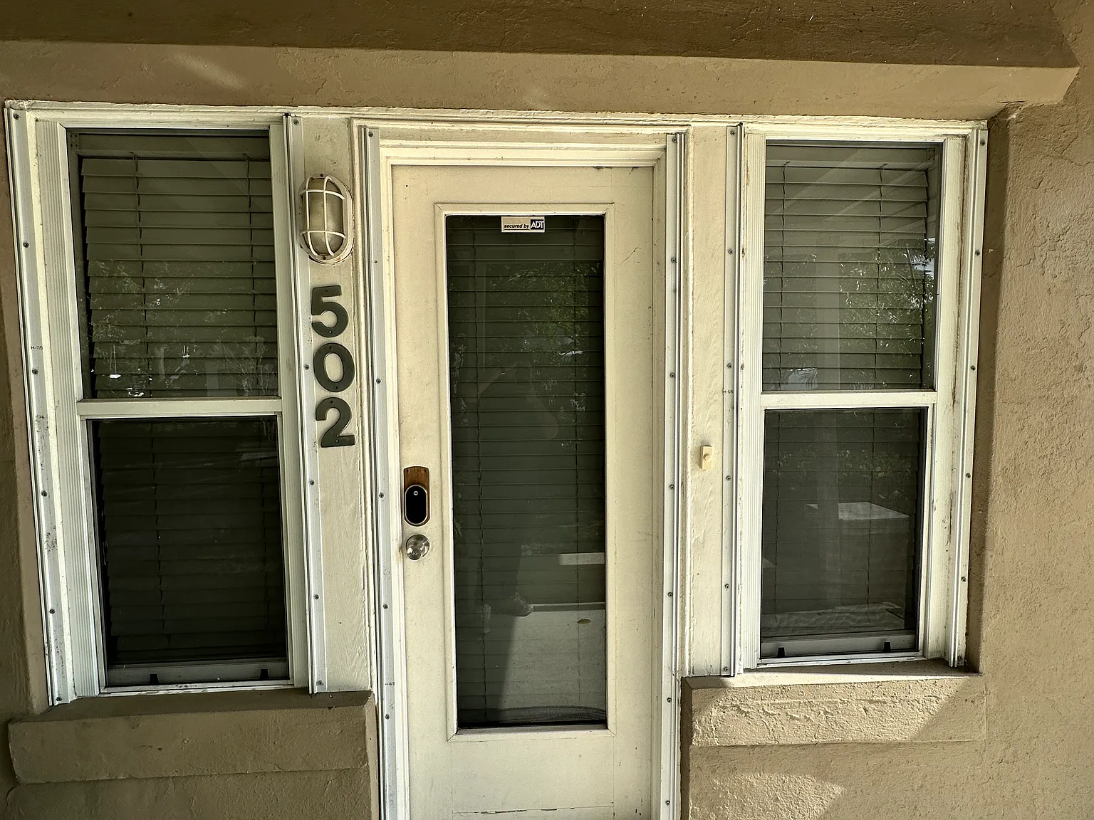 1 bed, 550 sqft, $1,900 — Photo 3