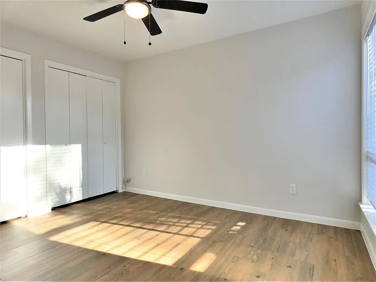 604 Golfview Dr — Photo 37