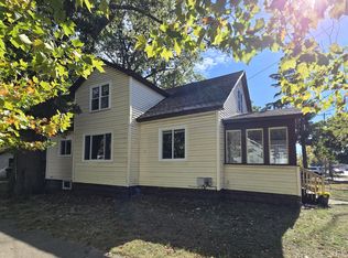 1752 Wood St, Muskegon, MI 49442