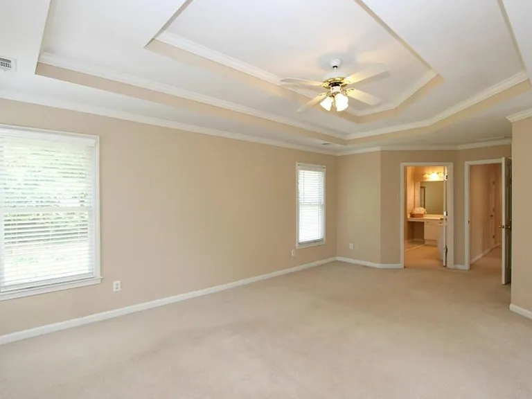 4310 Canterbury Walk Dr — Photo 12