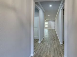 2205 Beaumont St, Grand Prairie, TX 75051