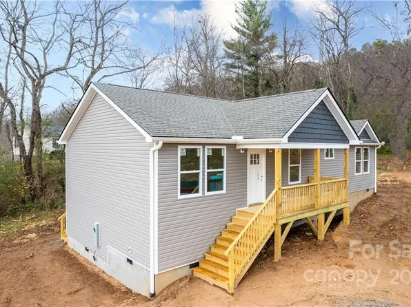 35 Elm St, Canton, NC 28716