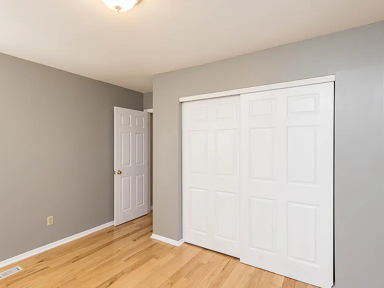 6674 Willow Grove Ln — Photo 27