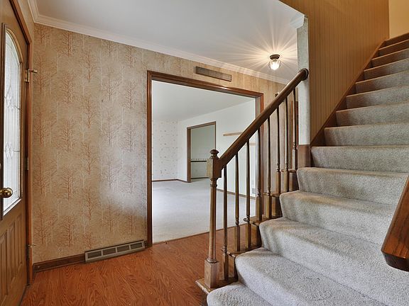 5th image of 1033 Firth Ave