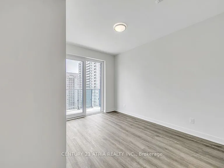 15 Ellerslie Ave #1210 — Photo 14