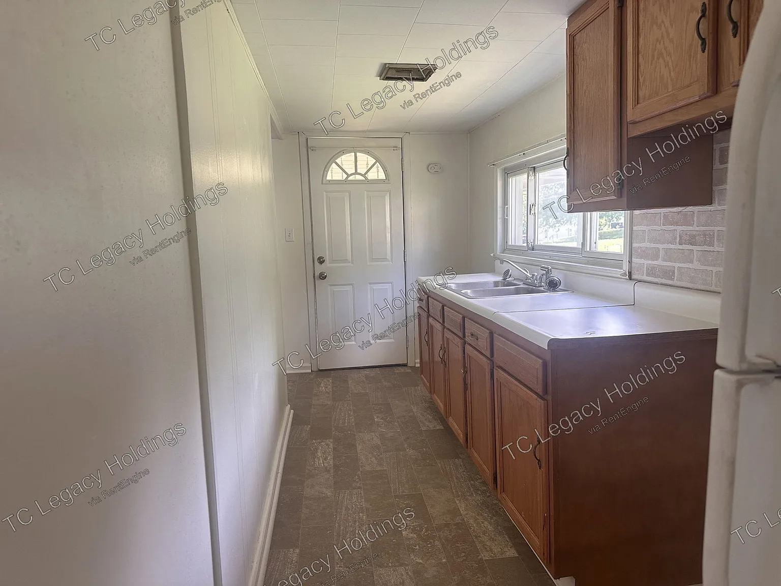 2 bed, 1.0 bath, 850 sqft, $1,200 — Photo 4