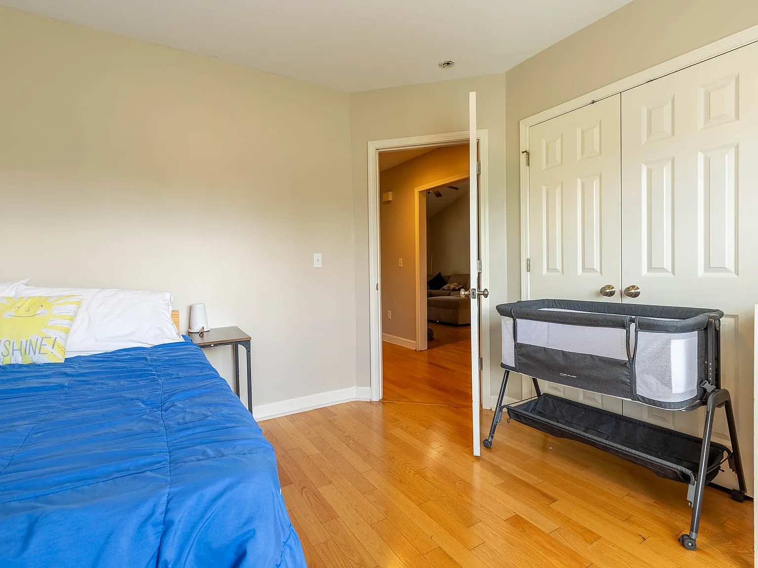 3 bed, 1882 sqft, $3,200 — Photo 4