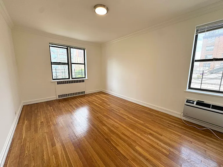 1680 York Ave #5H — Photo 5