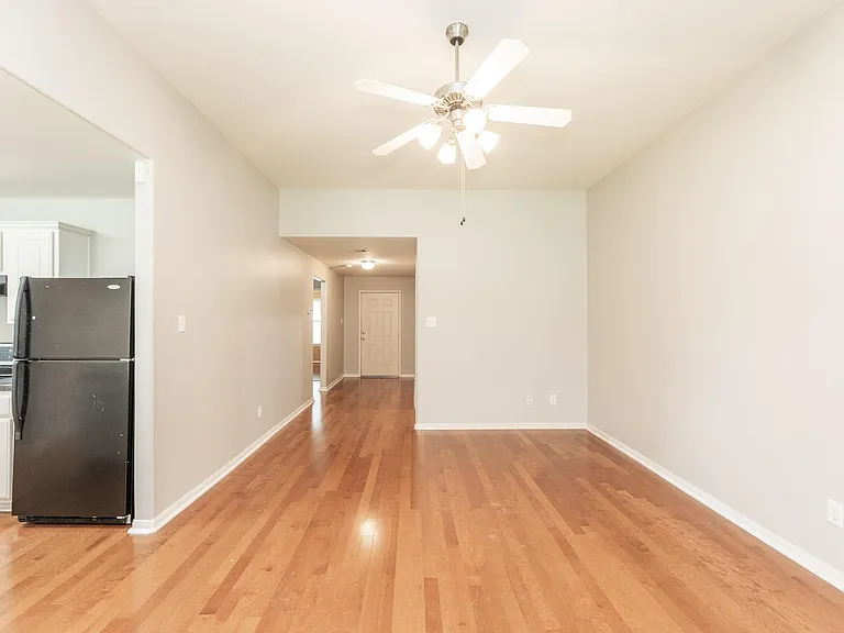 3910 Enclave Mist Ln — Photo 10