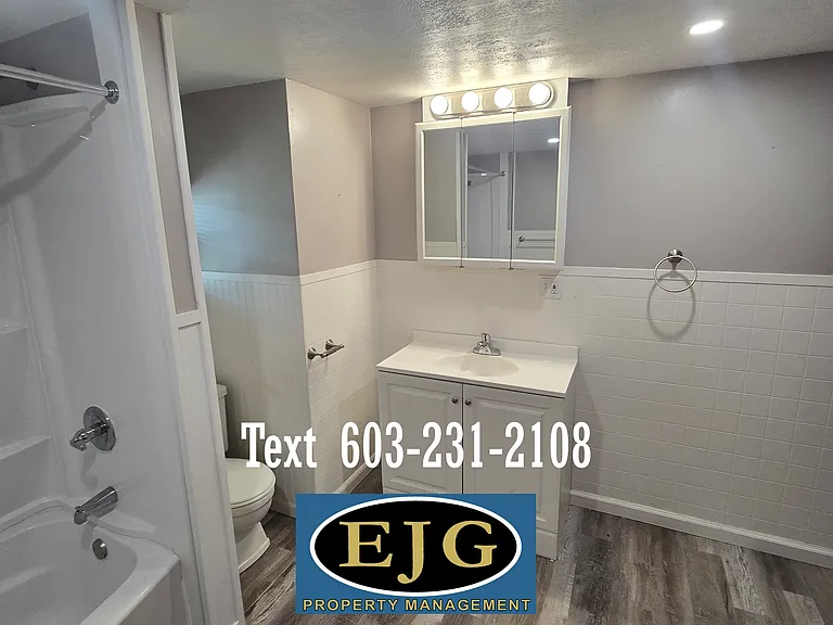 24 Crescent St #4D — Photo 30