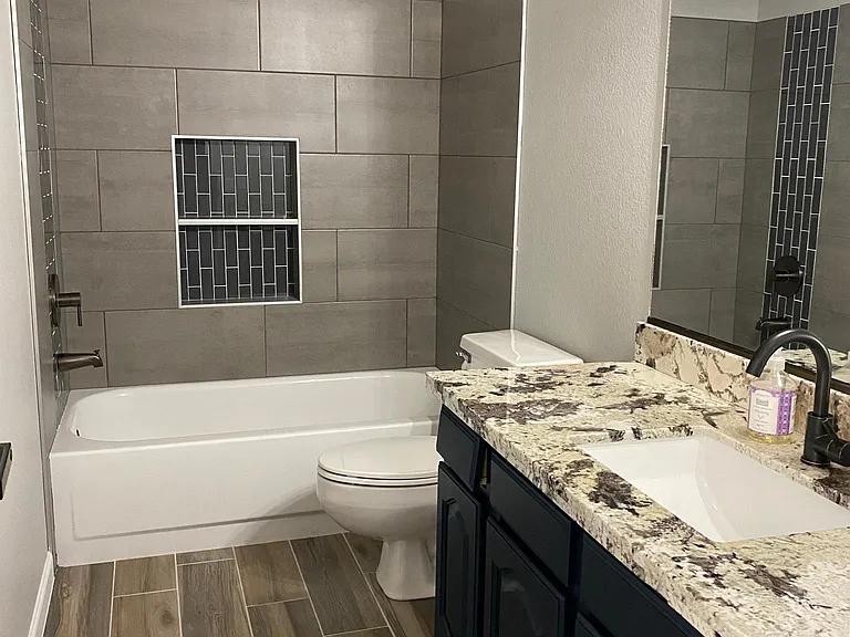 10938 W Bermuda Dr — Photo 7