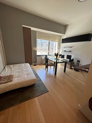 Rented by NY NY Condo, Inc | media 3