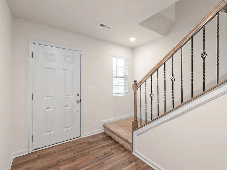 1519 Forkhorn Dr — Photo 7