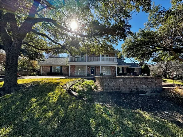 5901 Mount Rockwood Cir, Waco, TX 76710