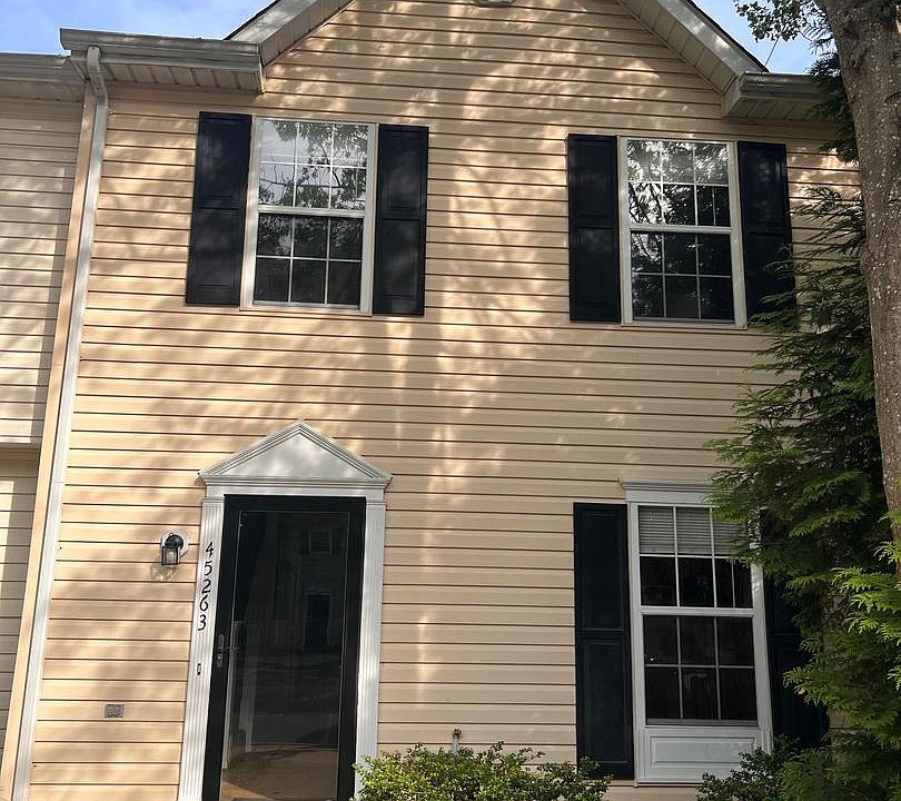 1st image of 45263 Woodstown Way