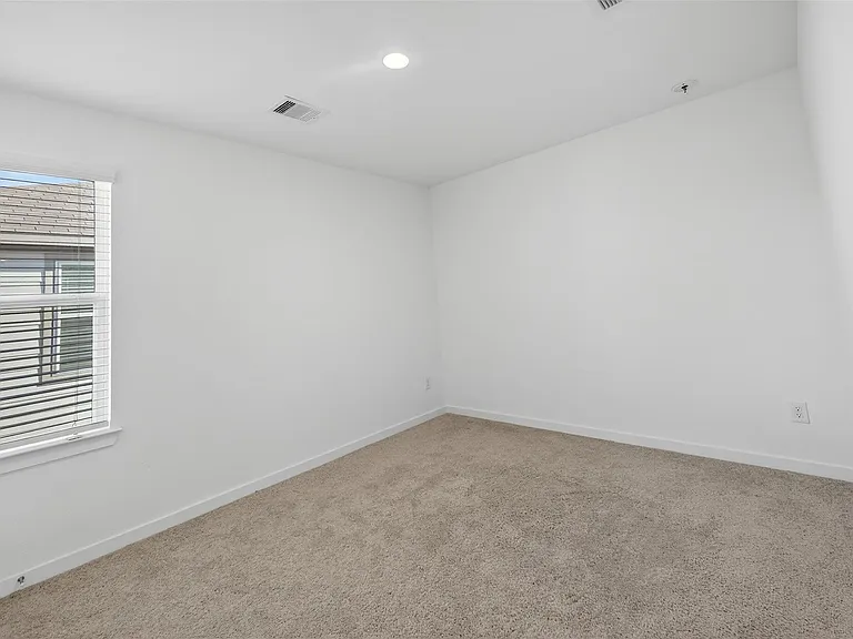 3914 Windy Whisper Dr — Photo 14