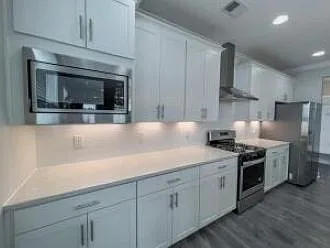 163 Yorkshire Dr — Photo 11