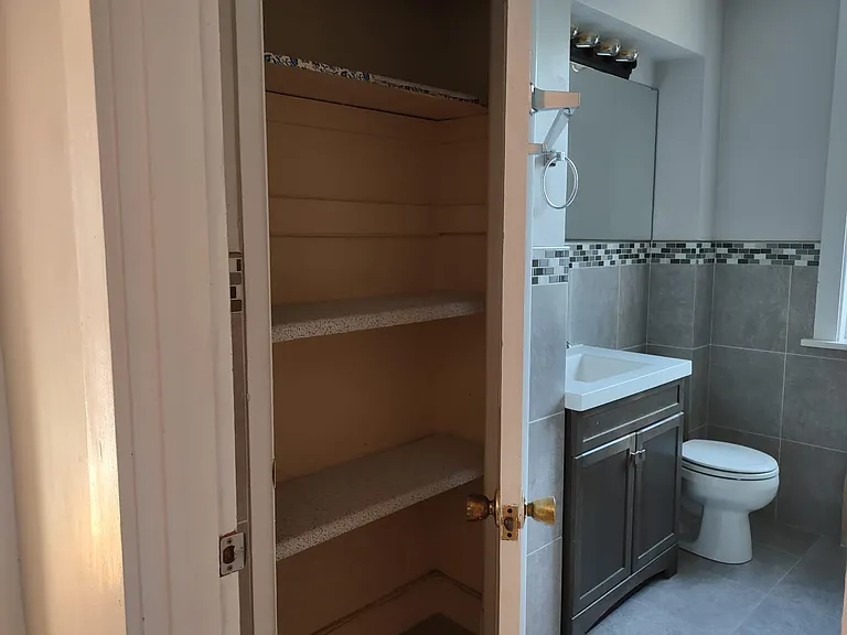 5546 Phillips Ave — Photo 21