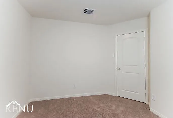 10474 Sweetwater Creek Dr — Photo 13