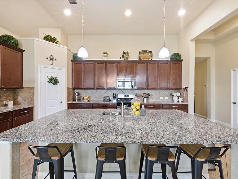 2003 Sunset Terrace Ln — Photo 12