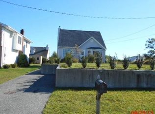 8 Kent Cmns, Yaphank, NY 11980