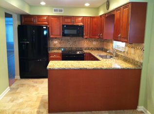 8141 Walsh Ln APT 1, River Grove, IL 60171