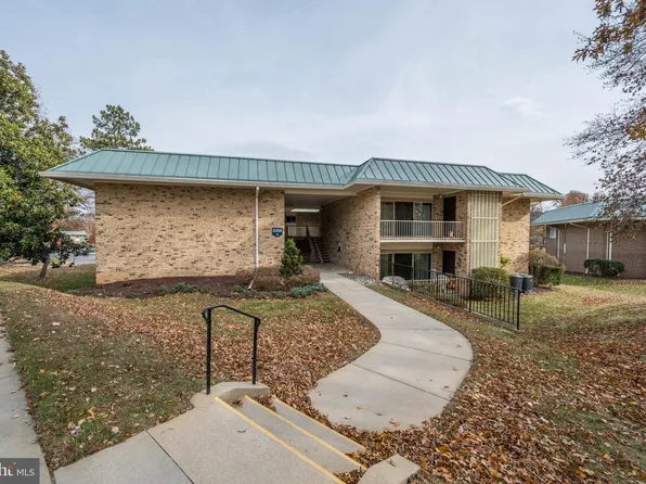 3350 Gleneagles Dr #70-1D, Silver Spring, MD 20906