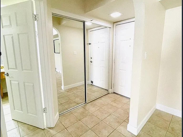 3825 E Camelback Rd #223 — Photo 7