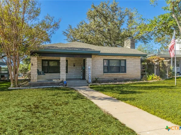 1302 N 13th St, Temple, TX 76501