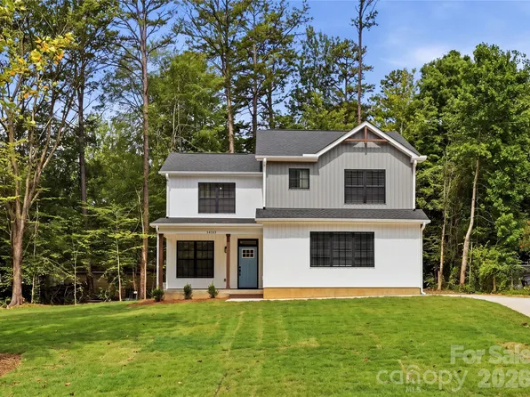14133 Woodhurst Ln, Mint Hill, NC 28227