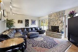 3rd image of 3702 Torrey Pines Pkwy