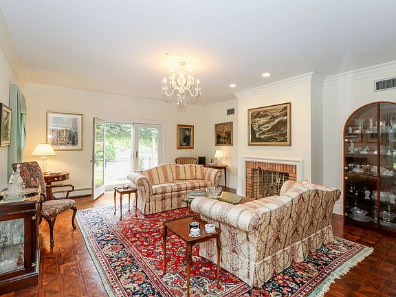 Living room with fireplace