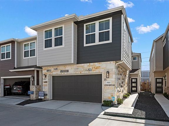 2nd image of 1522 Beach Oak Dr