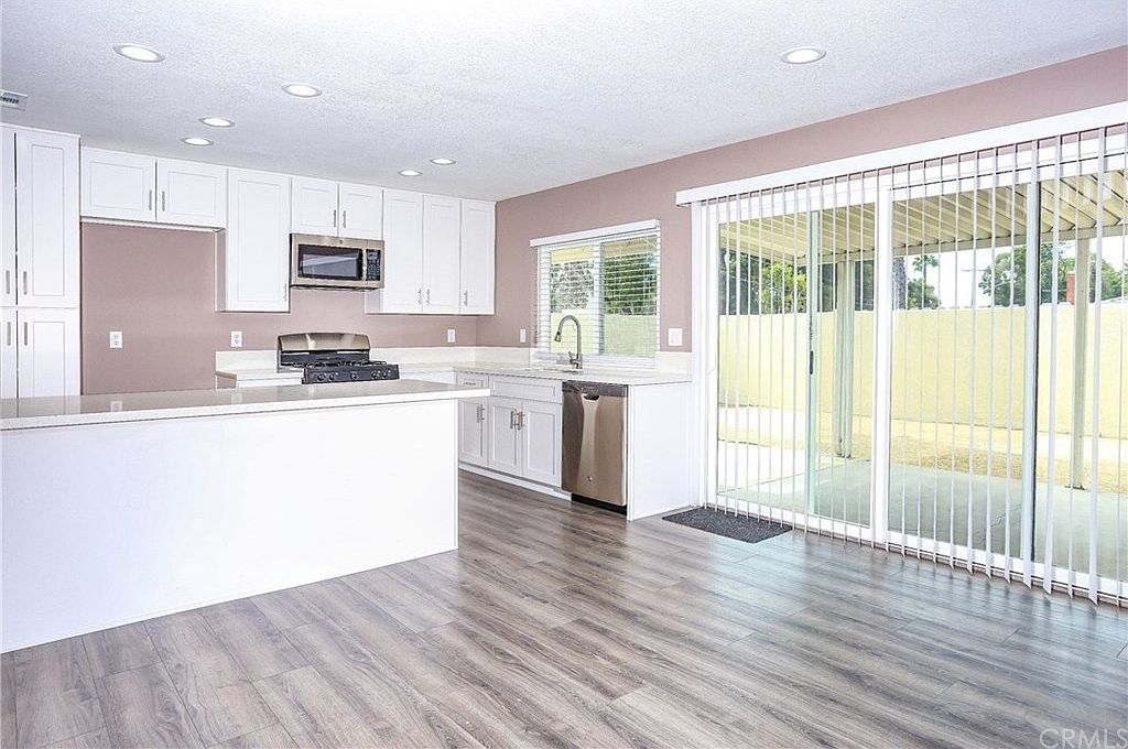 7093 New Mexico Dr, Riverside, CA 92506 Zillow