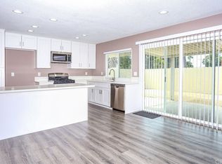 7093 New Mexico Dr, Riverside, CA 92506