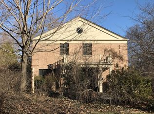 900 Sheridan Rd, Evanston, IL 60202