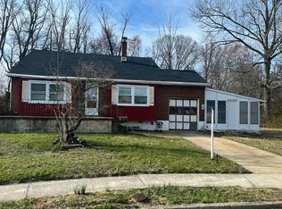 32 Landon Dr, Bordentown, NJ 08505